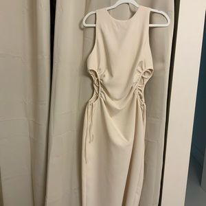 Dress Zara NWT Beige cut out